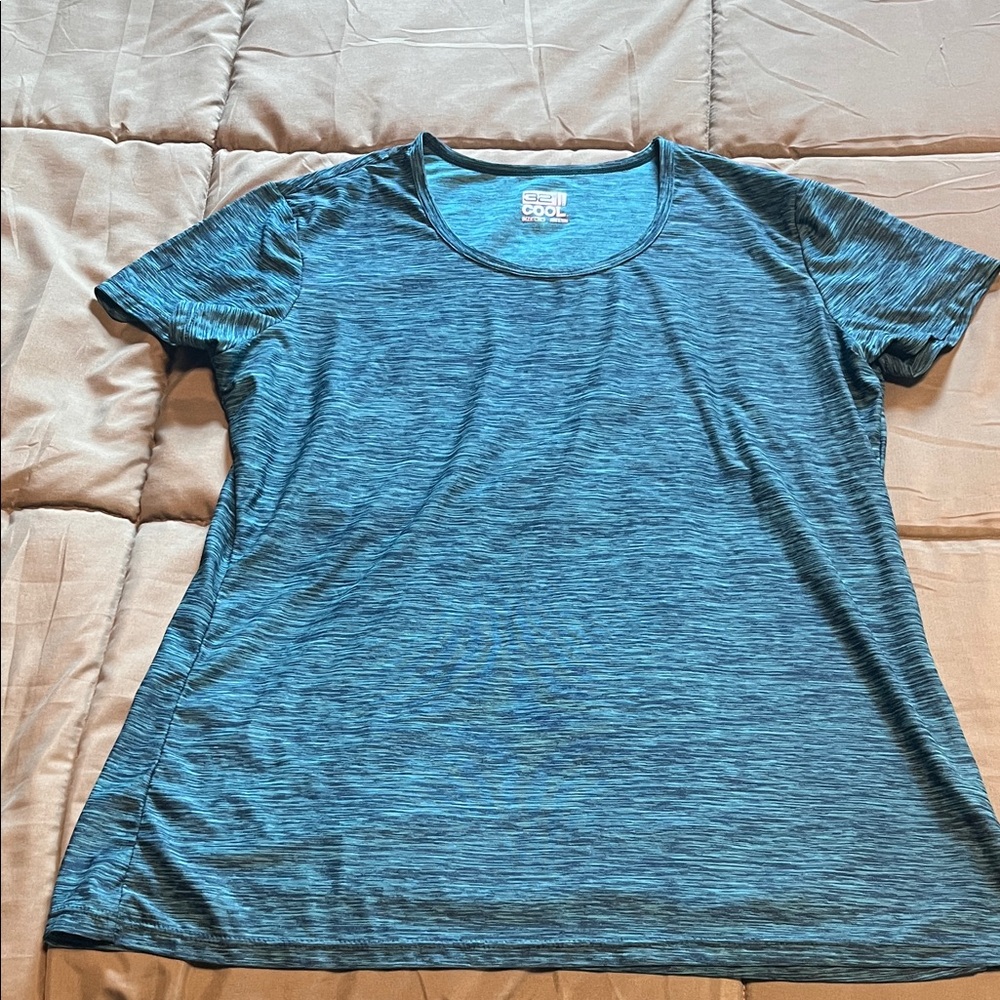 32 Degrees Women's Heathered Blue Short Sleeve Tee